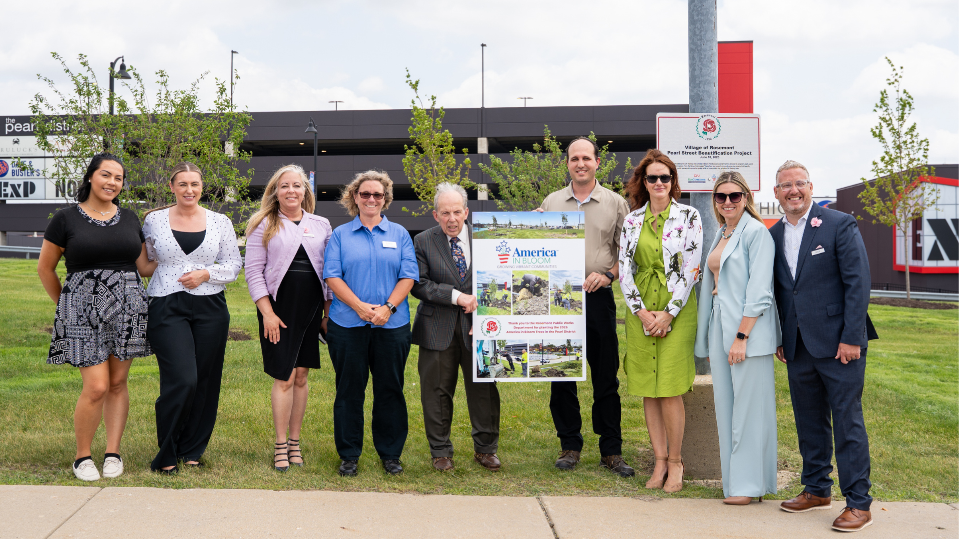 Rosemont Celebrates Grant from CN Railway and America in Bloom in the Pearl District